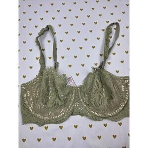 Victorias Secret green strappy push up bra without padding 34DD